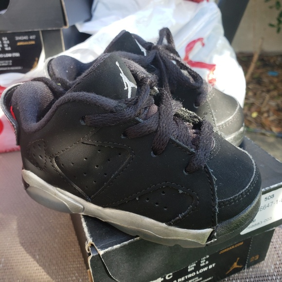 SOLD!! Toddler/Baby Jordans - Picture 3 of 4